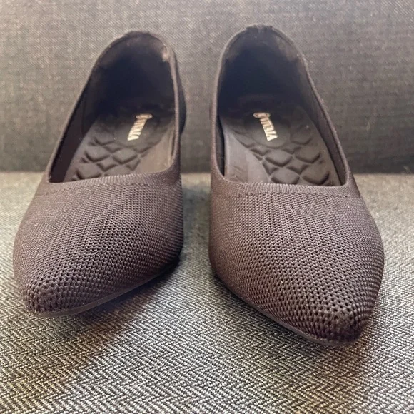 VIVIAIA Deborah Pointed-Toe Stress Free Wedge Heels - Picture 2 of 8